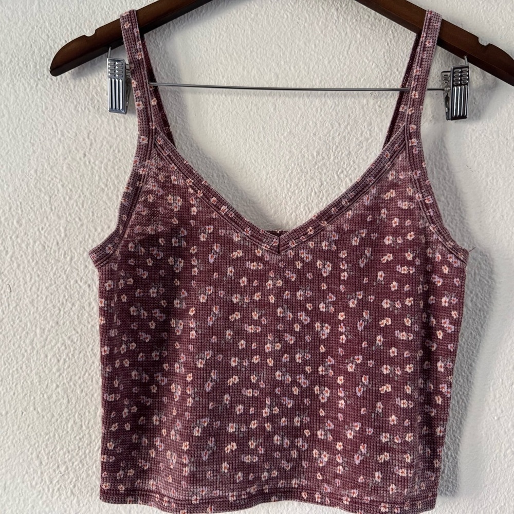 American Eagle Cropped Ditsy Floral Burgundy  Waffle Knit Cami Medium Ethereal - Picture 4 of 15